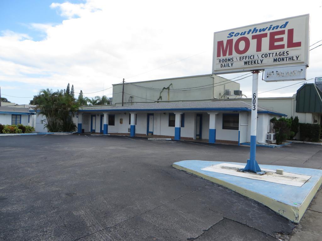 Southwind Motel Стюарт Екстериор снимка