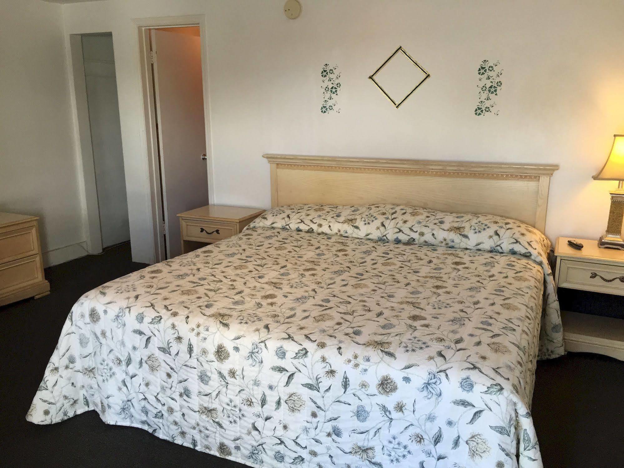 Southwind Motel Стюарт Екстериор снимка